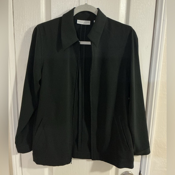 Valerie Stevens Jackets & Blazers - Valerie Stevens Black Women's light jacket